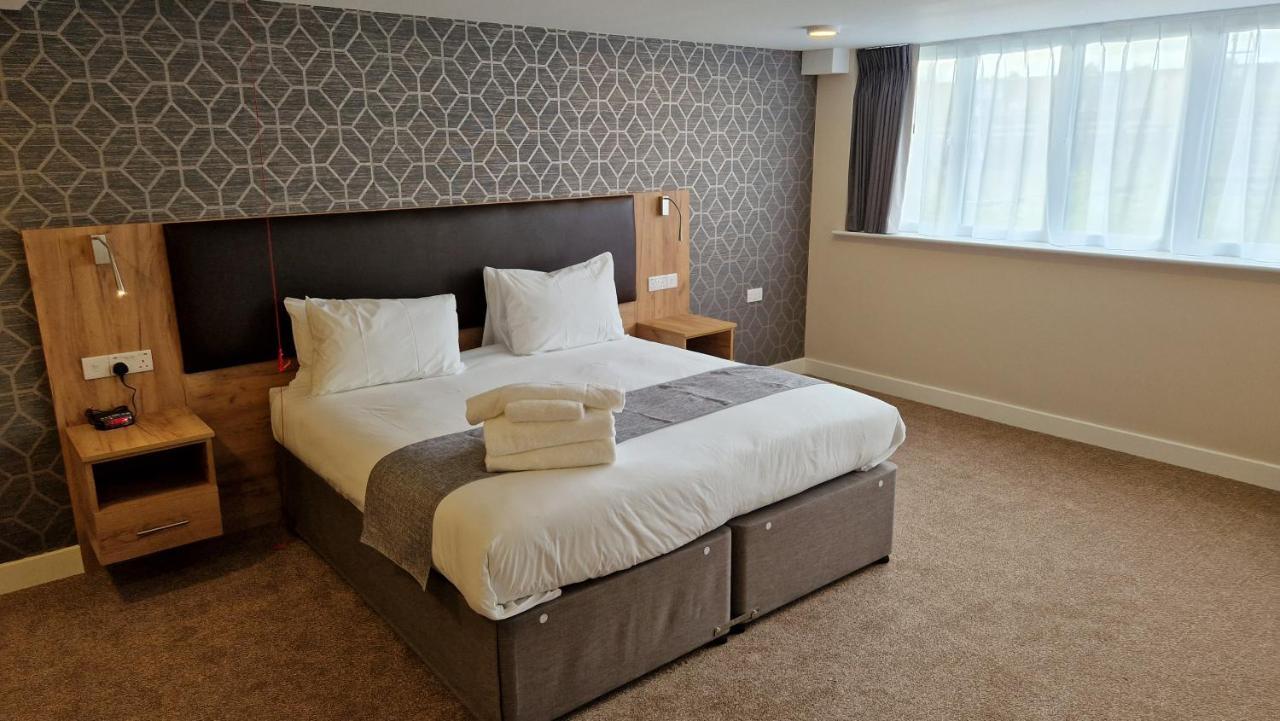 Best Western Northfields Ealing Hotel Лондон Экстерьер фото