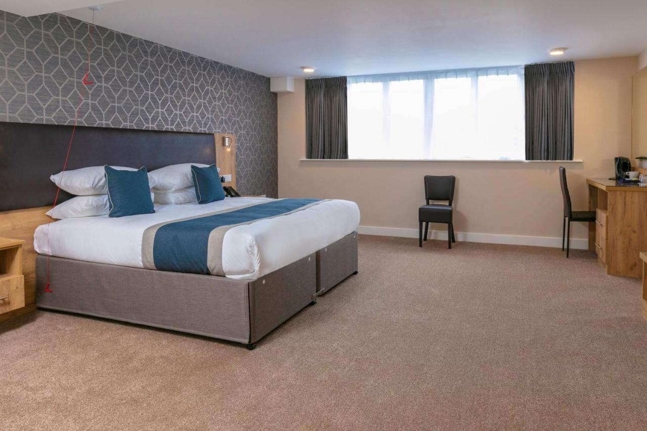 Best Western Northfields Ealing Hotel Лондон Экстерьер фото