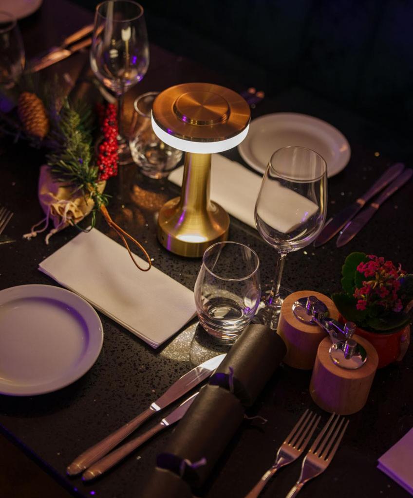 Best Western Northfields Ealing Hotel Лондон Экстерьер фото